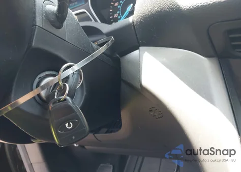 2016 Ford Escape Se z USA, uszkodzony, nr VIN 1FMCU9G94GUC24736